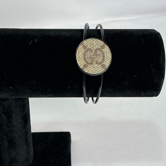 Gucci Monogram Canvas GG Black cuff Bracelet - Picture 1 of 5